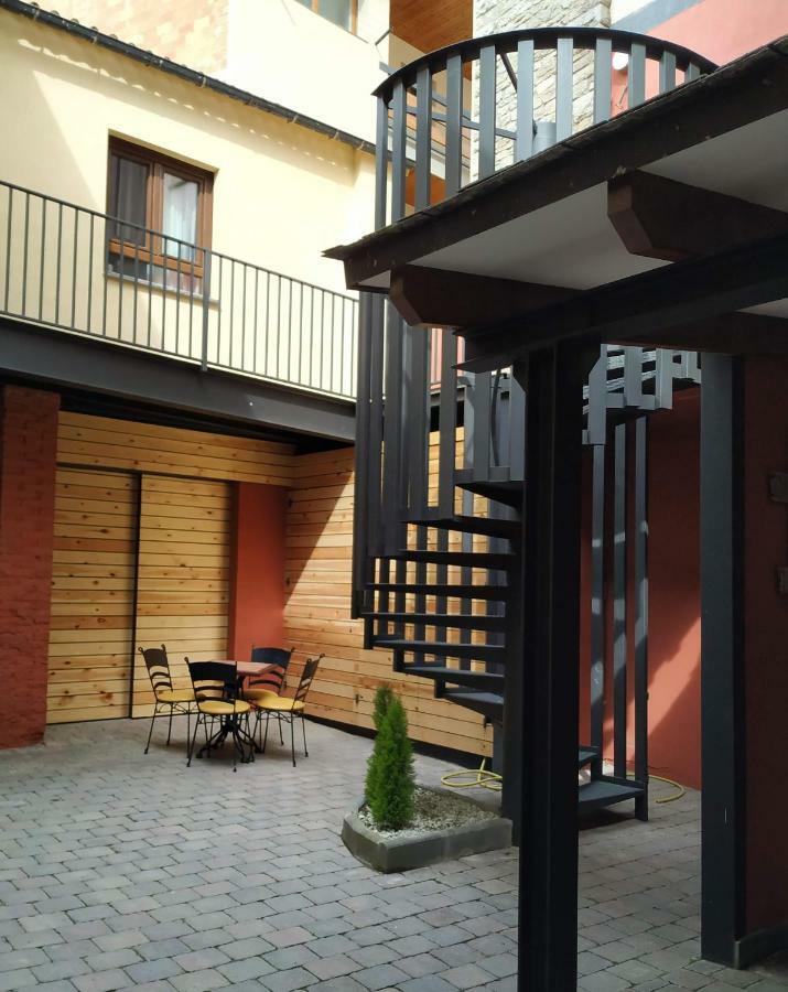 Hotel Roca Alp Exterior foto